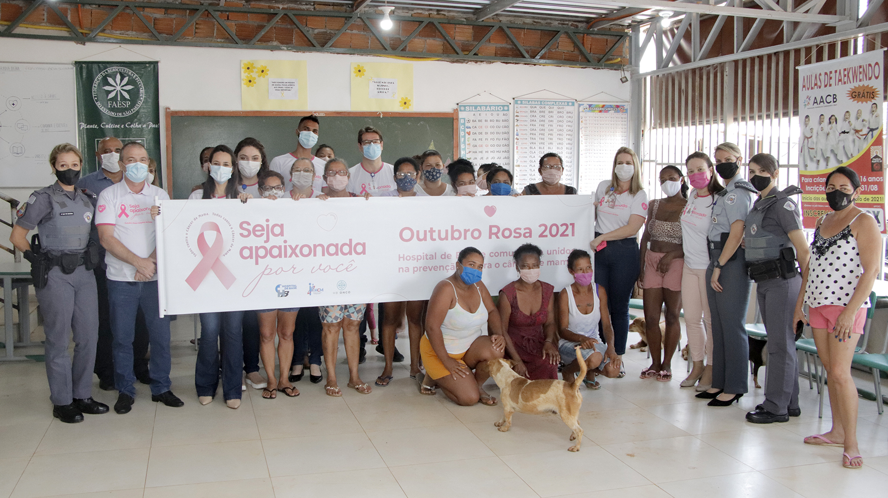 Ilustração da notícia HB Onco e Hospital de Base lançam campanha Outubro Rosa 2021 em ação com moradoras na Comunidade da Vila Itália